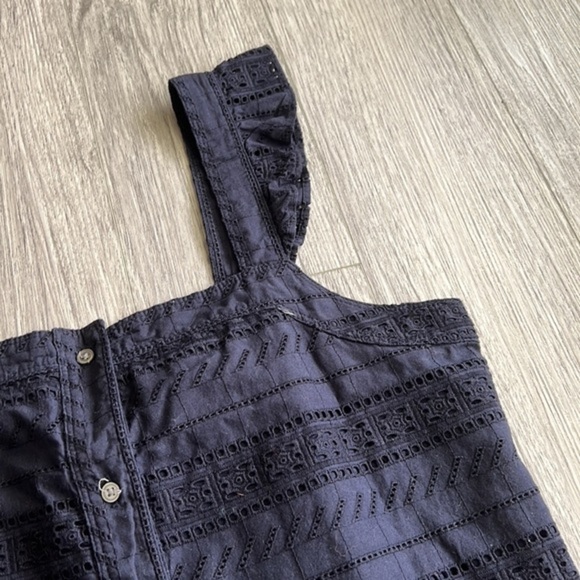 LOFT Eyelet‎ Ruffle Tank Top Size LP - Picture 3 of 10